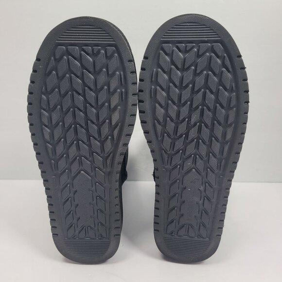 Koolaburra By UGG Victoria Women's Black Short Boots 1015874 US Size 5W - Picture 9 of 11